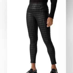 NWT Black Sanctuary Runway Leggings Size SP